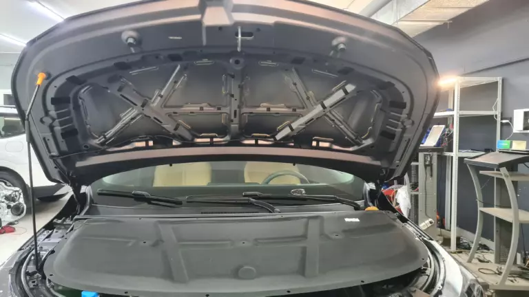 Шумоизоляция капота GAC GS3-1