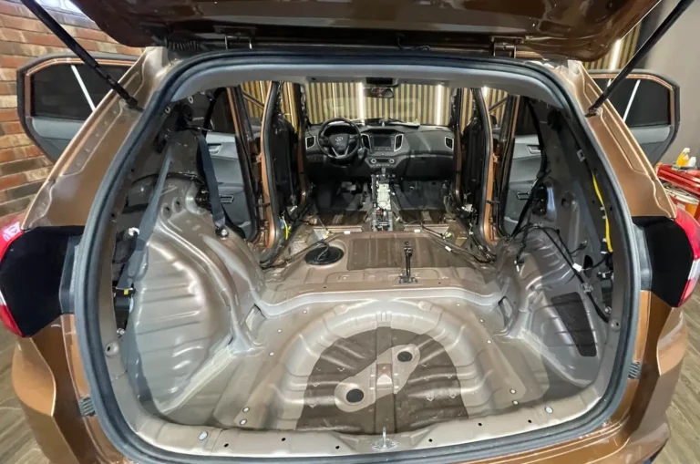 Шумоизоляция пола Hyundai Creta 2019-1