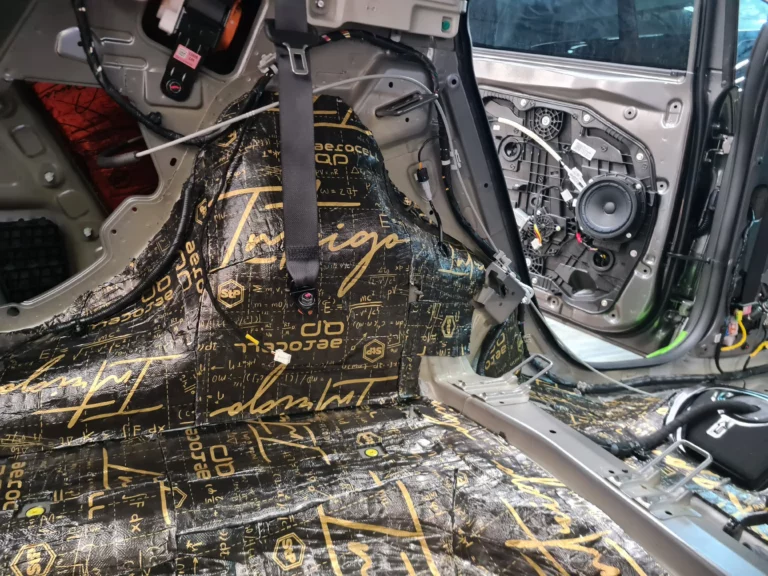 Шумоизоляция багажника KIA Seltos-6