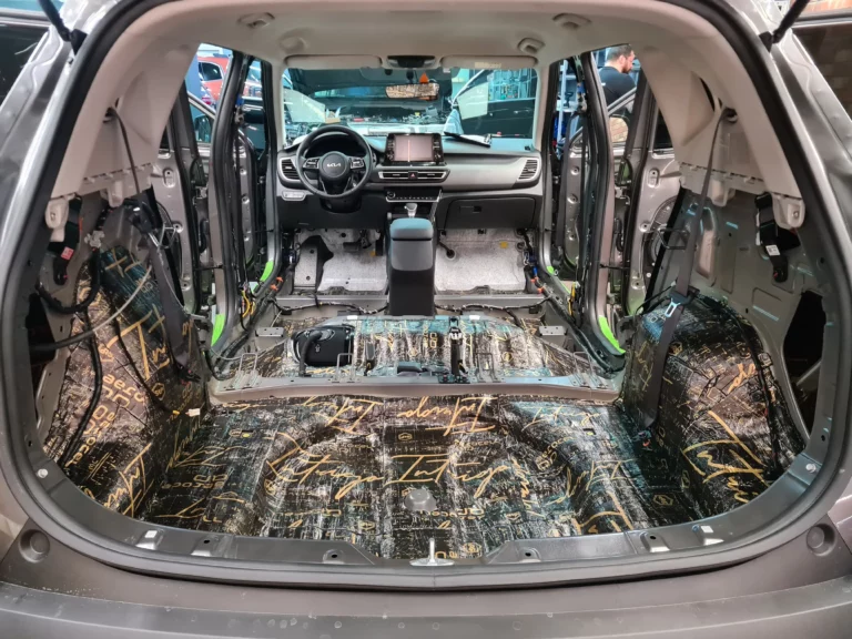 Шумоизоляция пола KIA Seltos-2