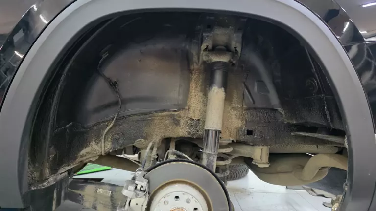 Шумоизоляция арок Volkswagen Teramont-1