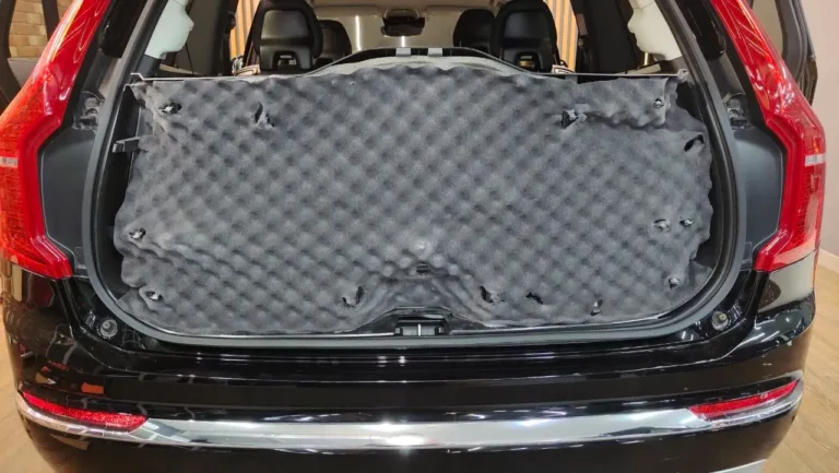 Шумоизоляция багажника Volvo XC90 2021-4