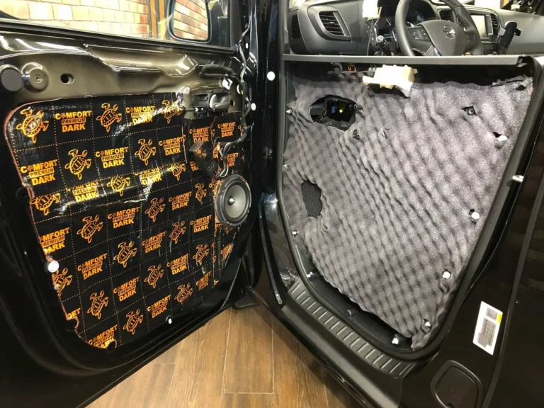 Шумоизоляция Opel Zafira двер 3