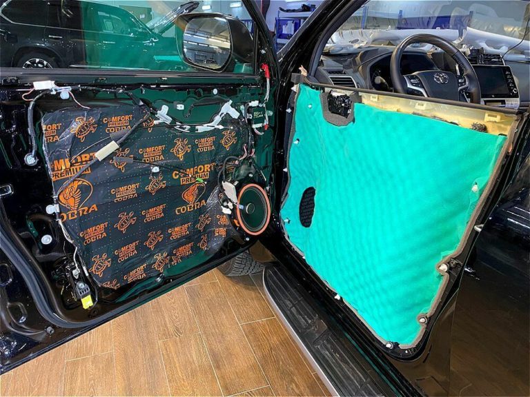 Шумоизоляция дверей автомобиля Toyota