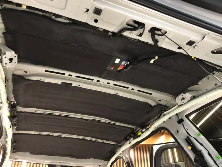 Шумоизоляция крыши 4 Volvo XC90 2021