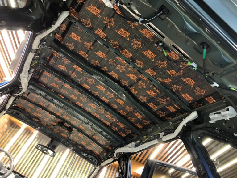 Шумоизоляция потолка Toyota RAV 4