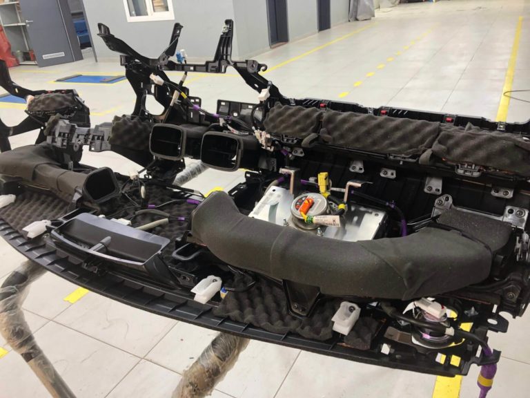 Шумоизоляция торпеды Toyota RAV 4