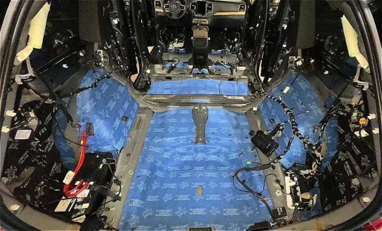 шумоизоляция пола вольво C90 2022-3